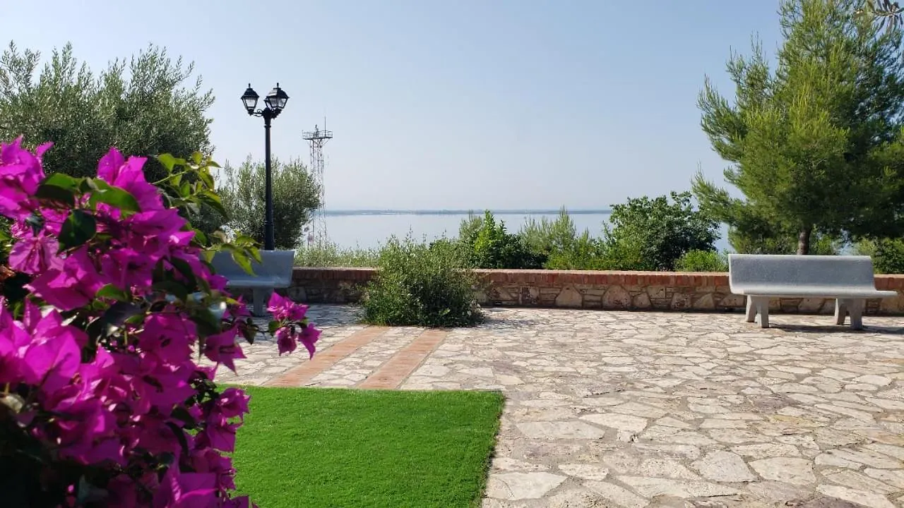 Appartement Hotel Brifs Shëngjin Albanië