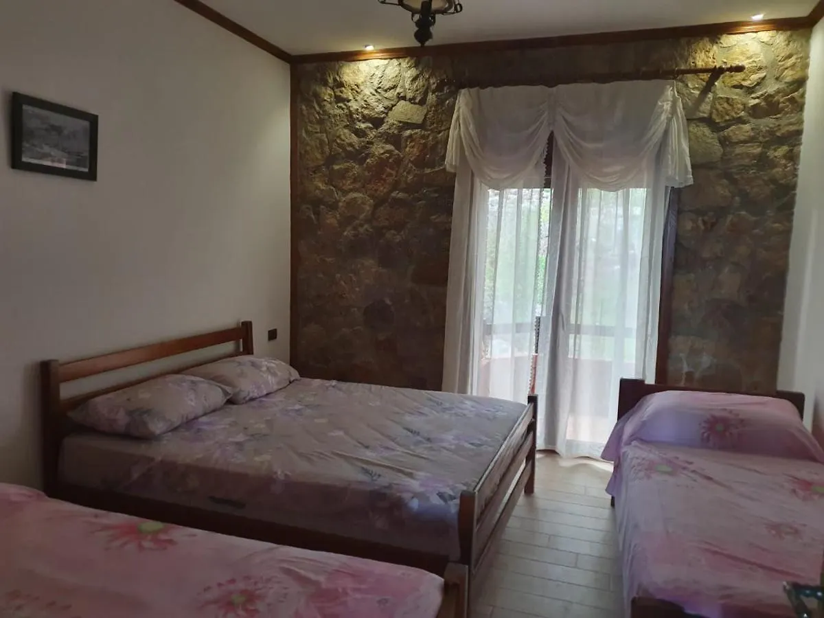 Hotel Brifs Shëngjin Appartement