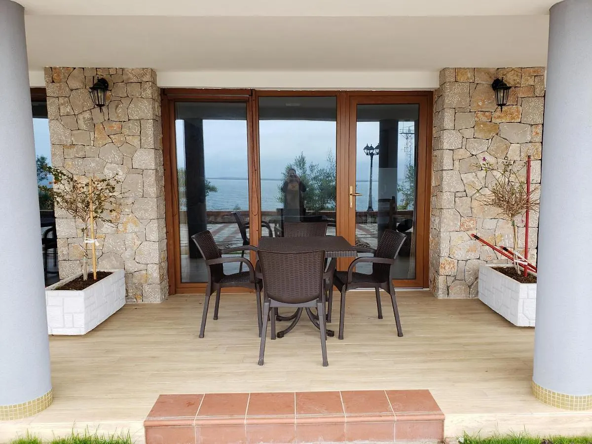 Hotel Brifs Shëngjin Appartement